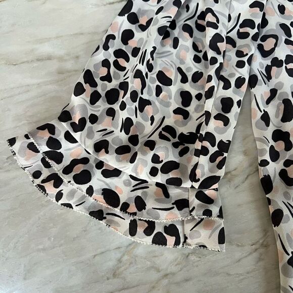 Loft animal print blouse size XL - Picture 7 of 7